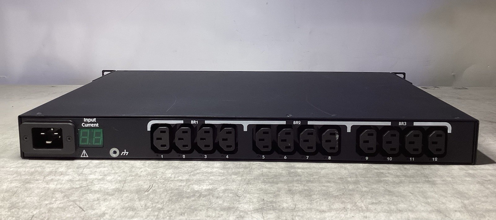 Server Technology CWG12H1-NC Switched Rack PDU