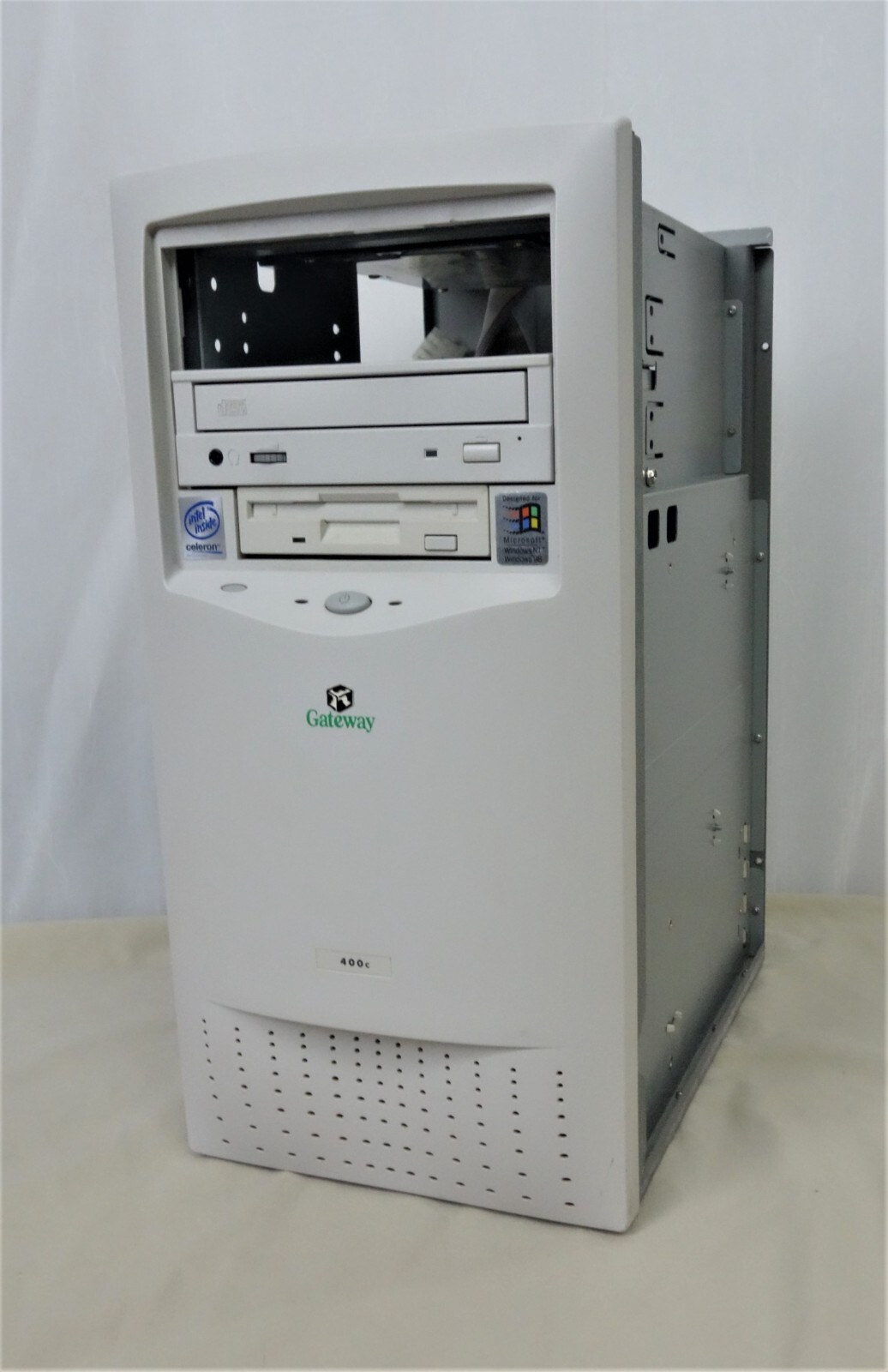 Gateway 400c Desktop Computer Intel Celeron 400MHz 128MB RAM 10G HDD WinXP