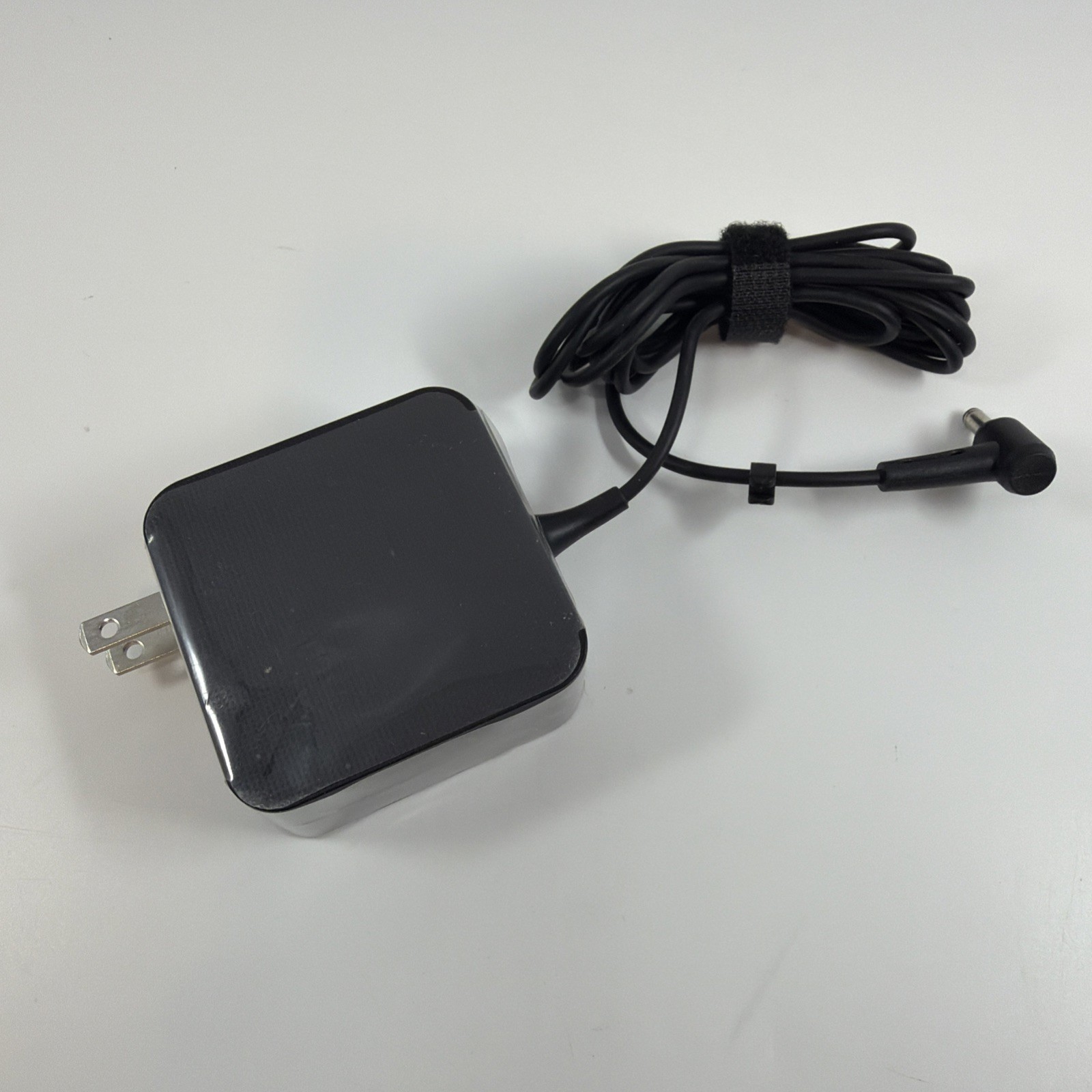 NEW Genuine ASUS Laptop Charger AC Adapter Power Supply ADP-65DW 19V 3.42A 65W 