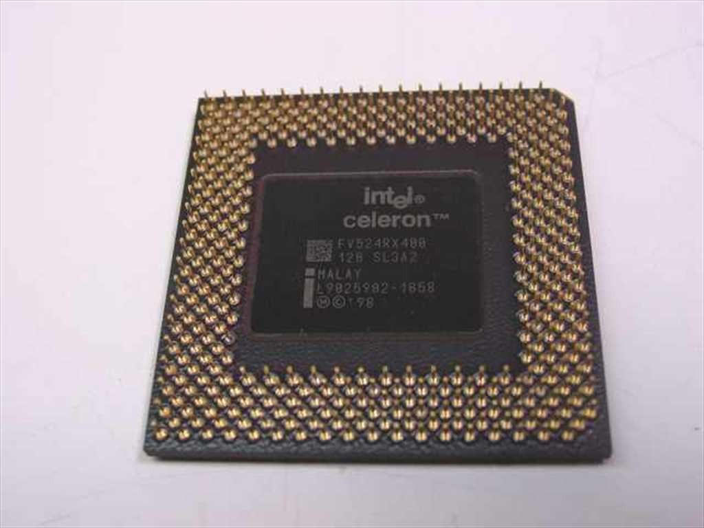 Intel Celeron 400MHz SL3A2 FV524RX400 128KB L2 Cache Socket 370 PPGA CPU