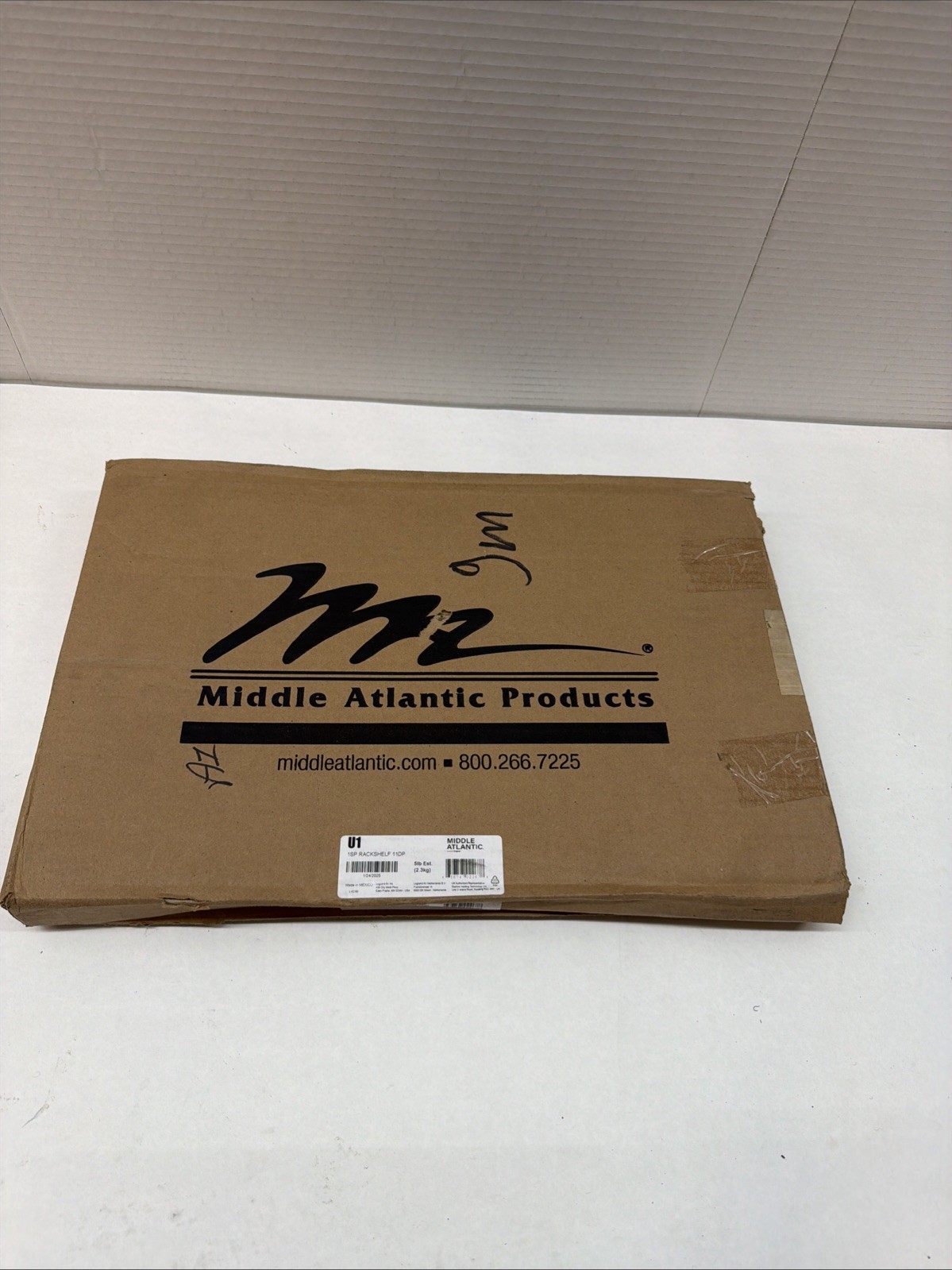 Middle Atlantic - U1 Universal Rack Shelf Isp 11dp
