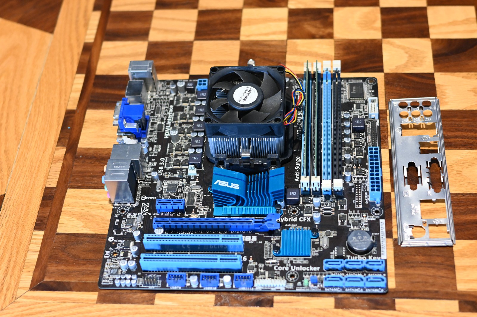 ASUS M5A78L-M/USB3 Socket AM3+ Motherboard AMD FX-8320E 8GB DDR3L RAM ~Look~
