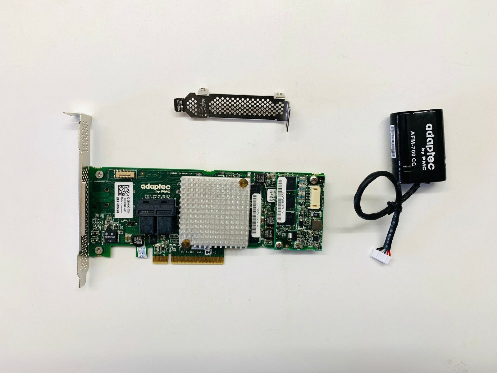 ADAPTEC ASR-8805 TCA-00344-04-D SAS/SATA/SSD PCI-Express 3.0 RAID W/Batte