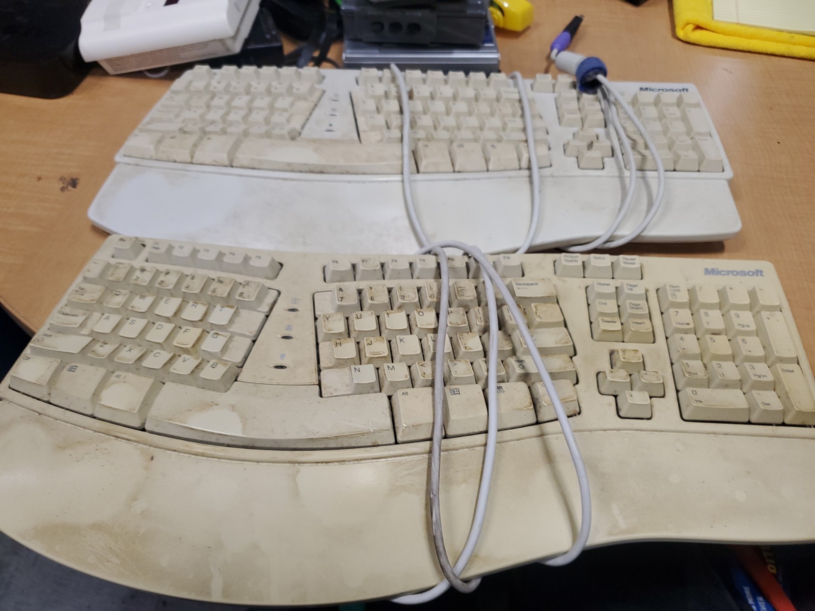 Microsoft Natural Keyboard Elite Ergonomic Wired White PS2 KU-0045