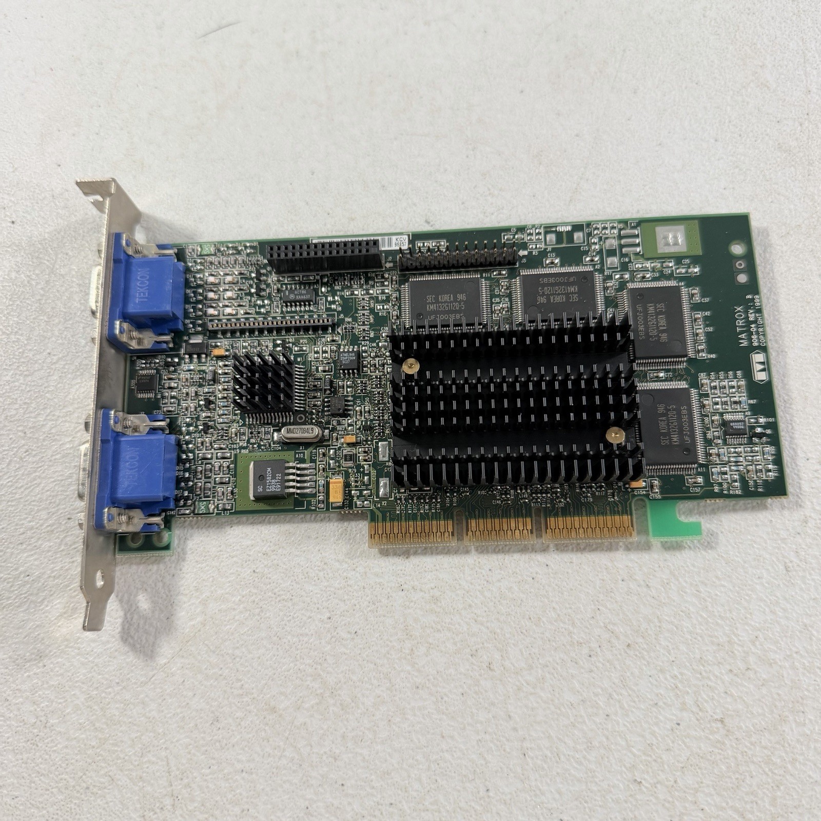 MATROX Millenium G400 DualHead 32MB 906-04 G4+MDHA32G/RT2 AGP VIDEO CARD 1