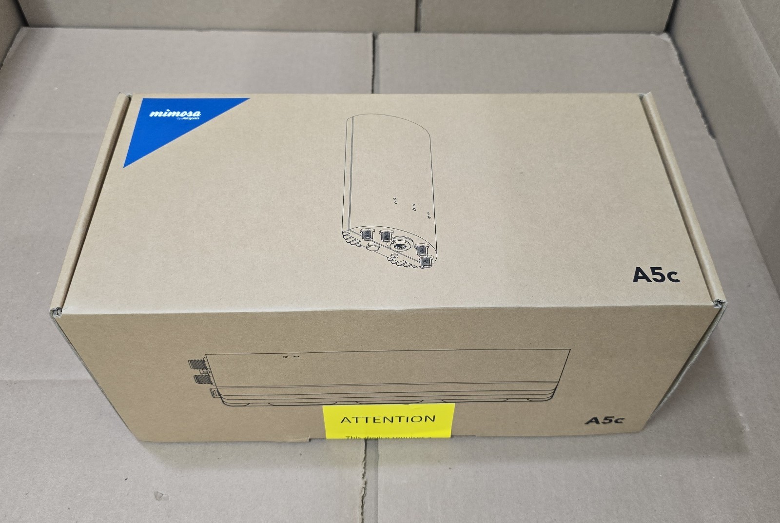 New Mimosa A5C Access Point MU-MIMO 4x4 Gigabit AP IP67 5.15 - 6.2 GHz 500+ Mbps