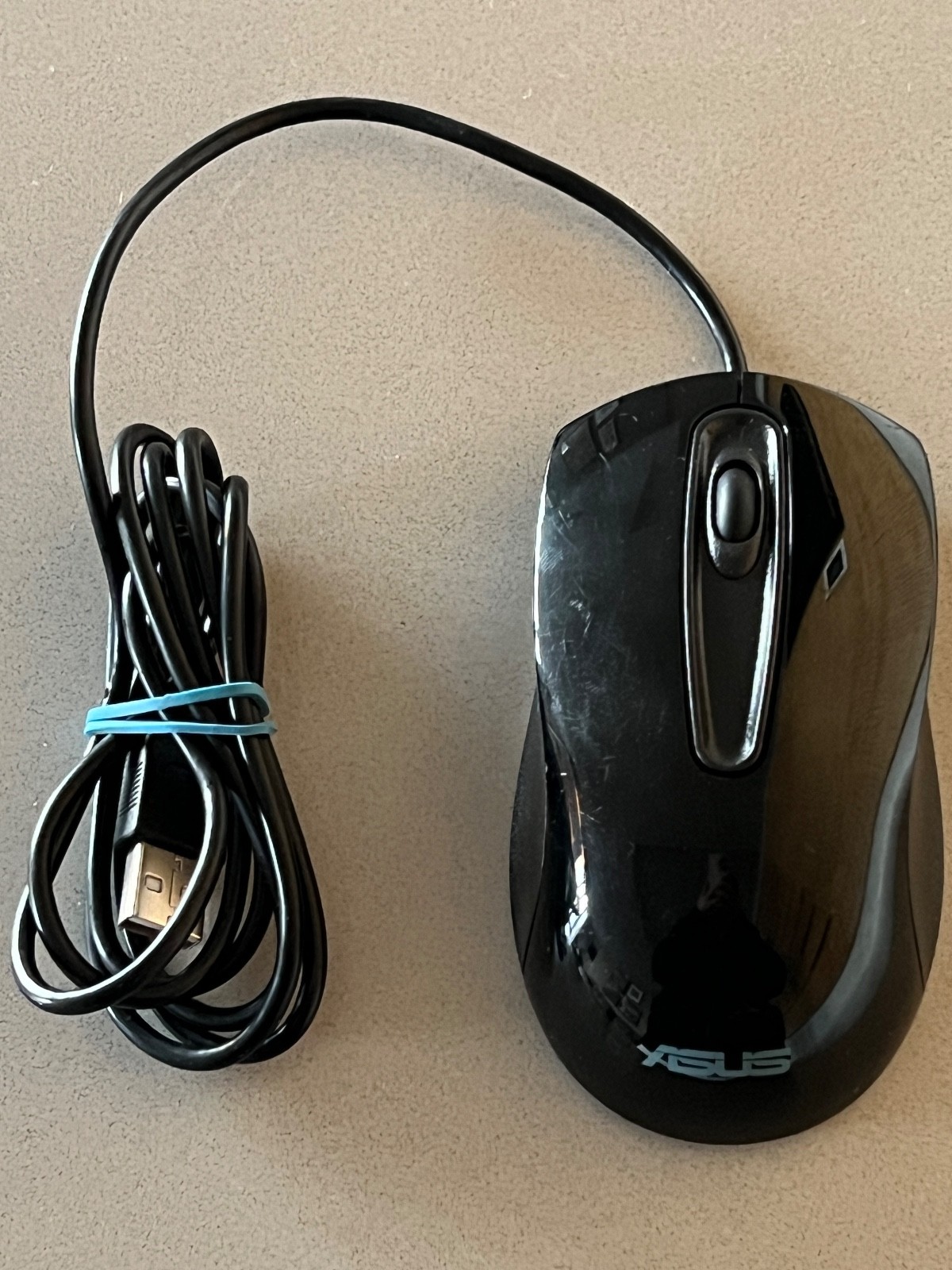 ASUS Wired USB Optical Mouse  Model MOBTUO - Excellent Condition