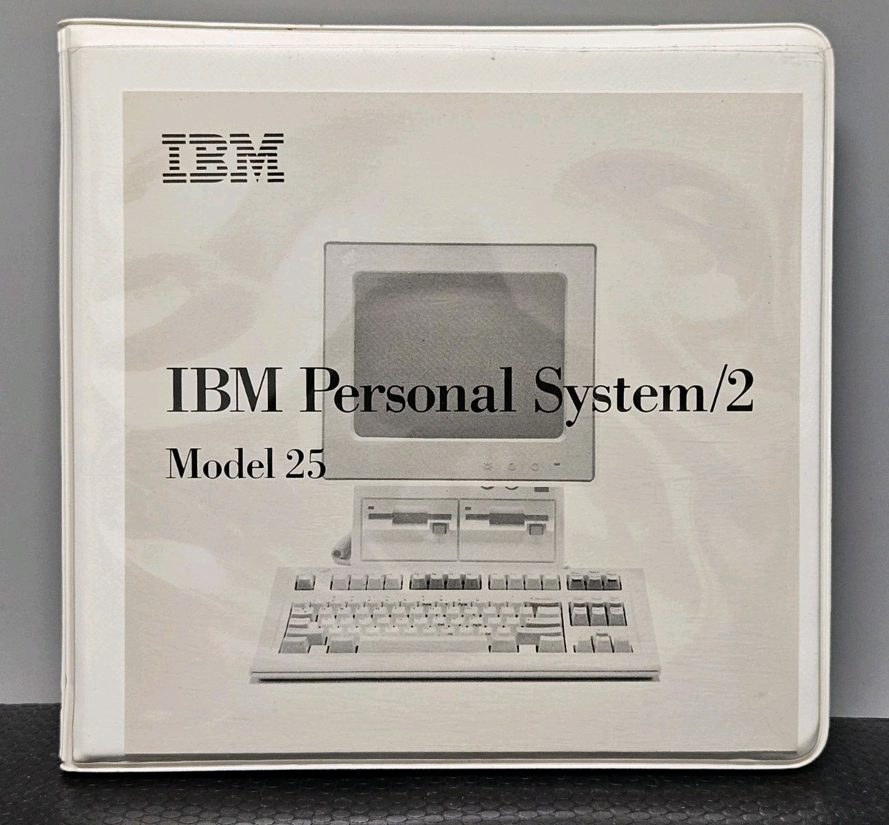 IBM Personal System/2 Model 25 Hard Clamshell Case Only **NO DISC**