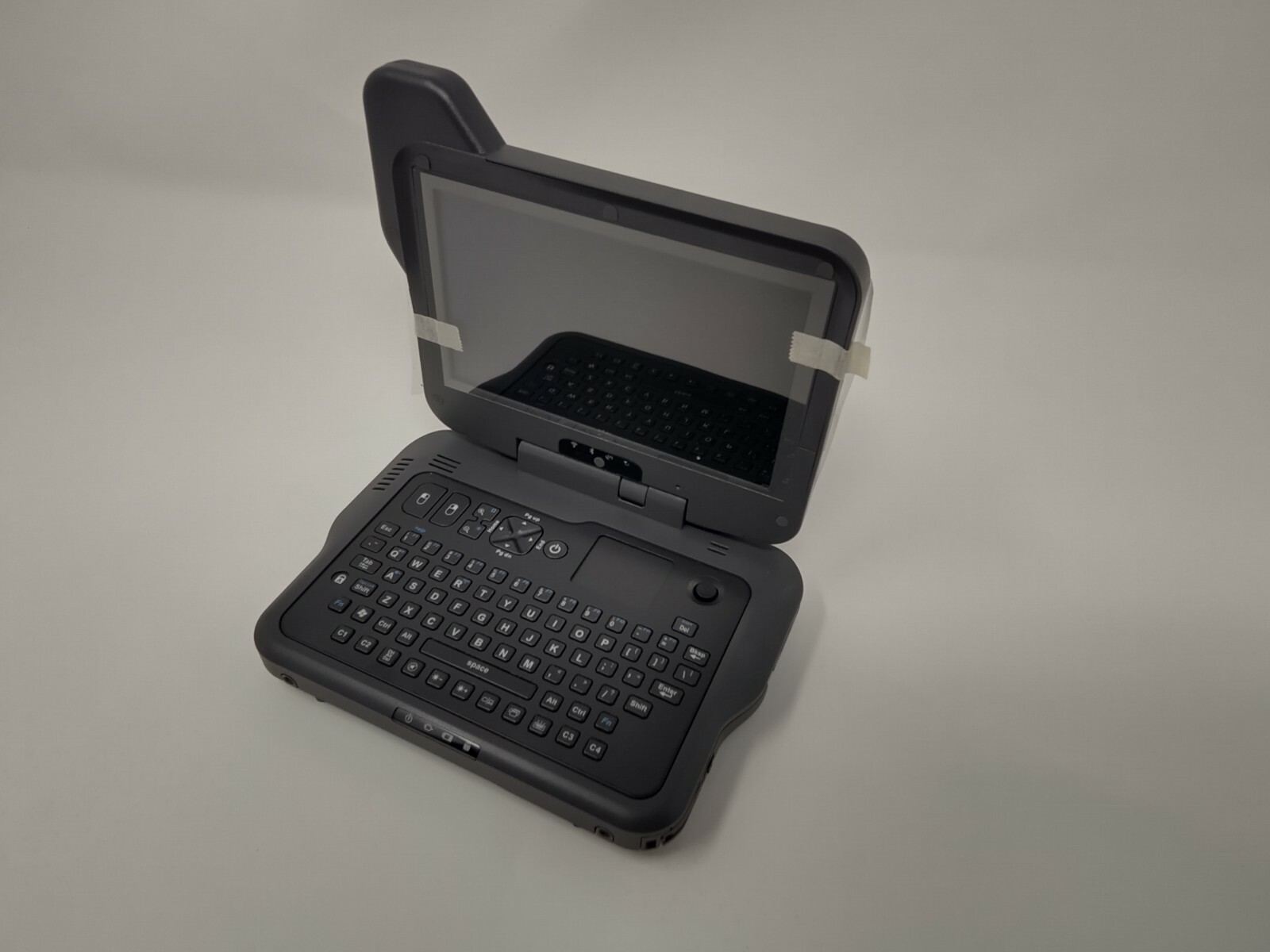 General Dynamics GD2000 Rugged Military Laptop Base UMPC 2GB GPS