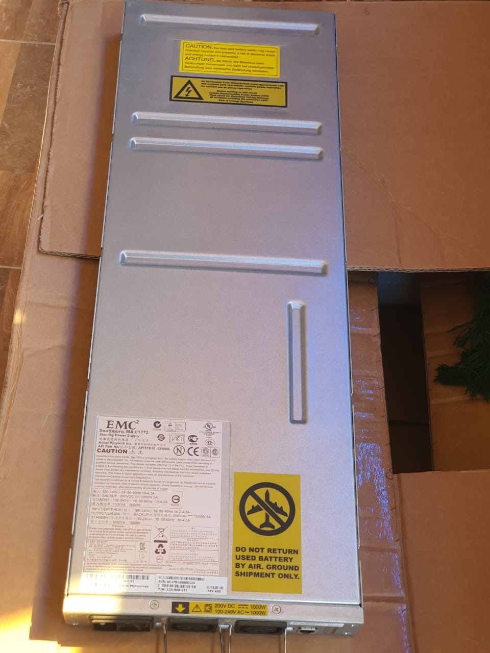 LOT OF 5 EMC Standby Power Supply 078-000-083 API1FS18 1000W NO BATTERIES 