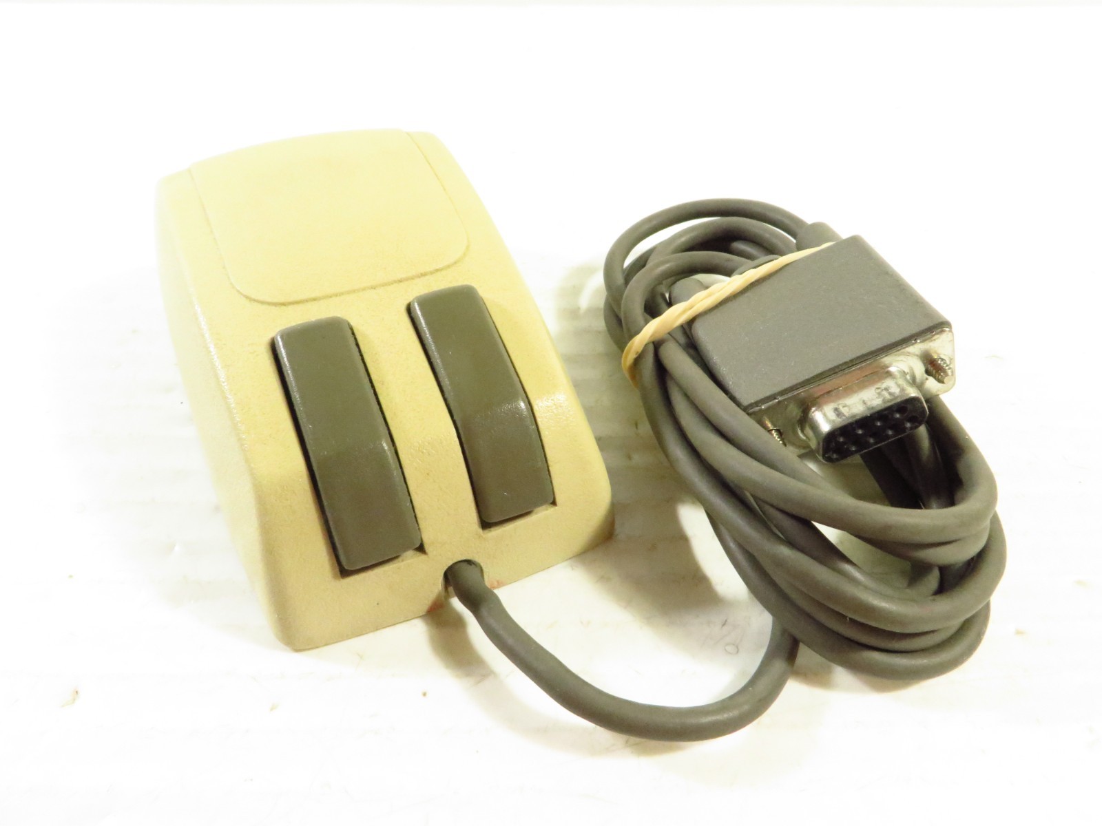 Vintage Microsoft Serial Mouse 2 Button C3K7PN-9939 BUS Version (Ivory), Japan