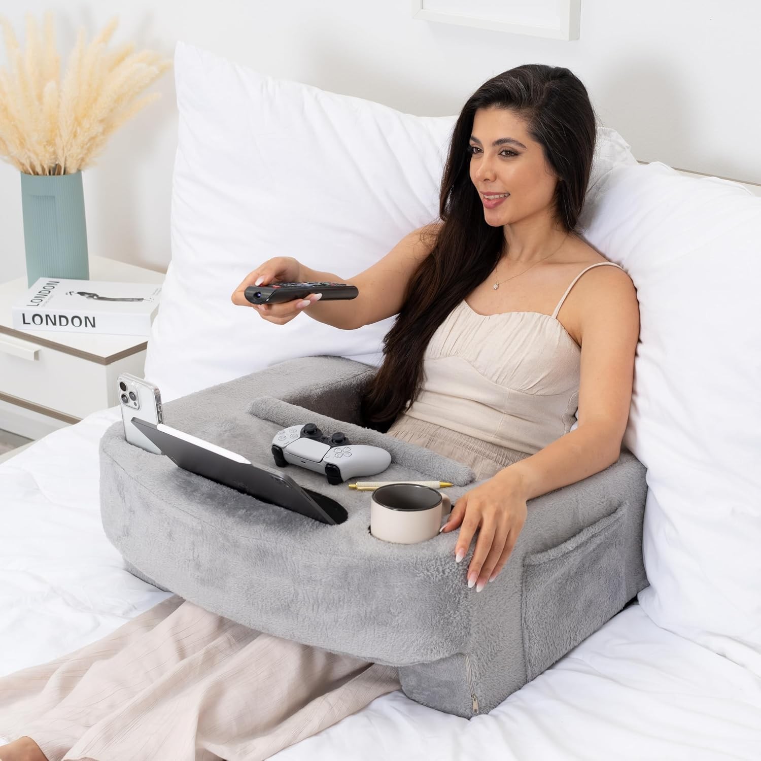 Reading Pillow Gaming – Extra Large Lap Desk & Arm Rest W/ Cup & Phone Holder
