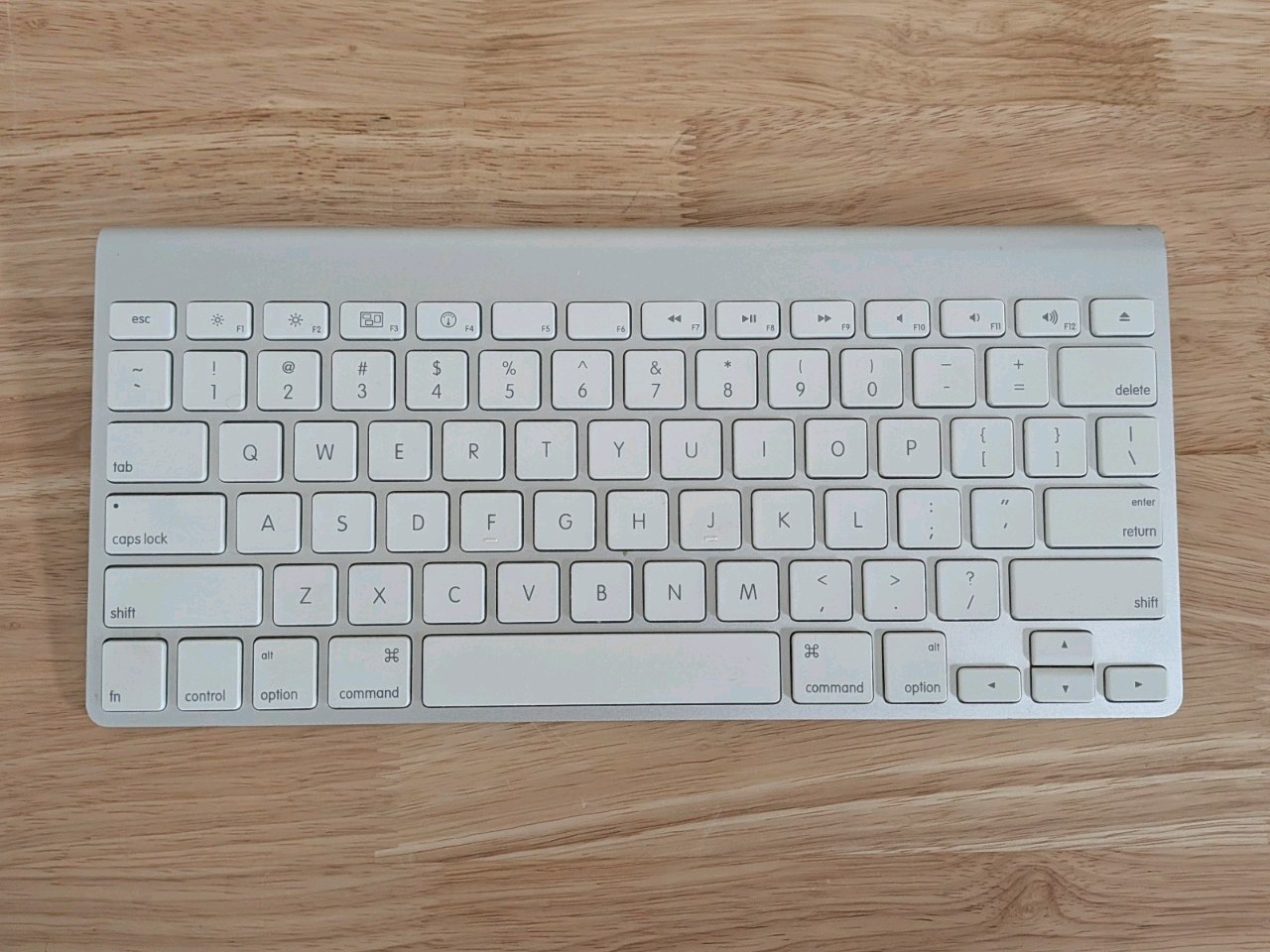 Apple Wireless Keyboard A1314 - Apple - Macintosh