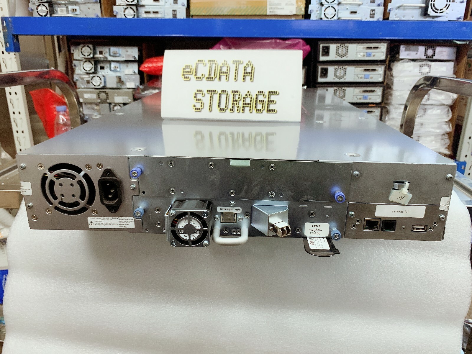 HP MSL2024 LTO5 ULTRIUM3000 FC TAPE LIBRARY BL542A WITH 1 LTO5 FC HH DRIVE