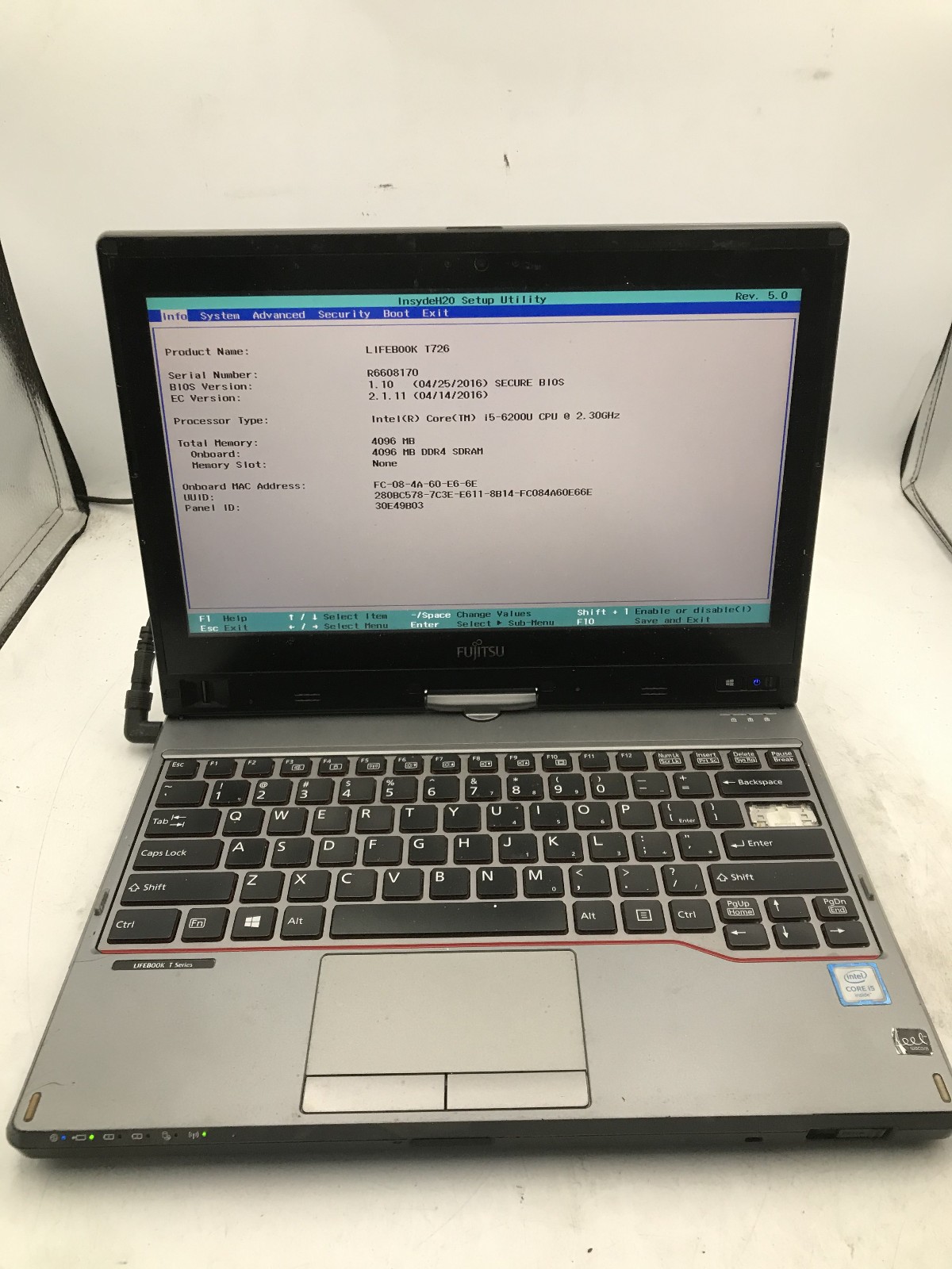 FUJITSU LIFEBOOK T726 -LOT OF 2-BOOTS TO BIOS- INTEL I5 6200U - 4GB RAM -READ-BB