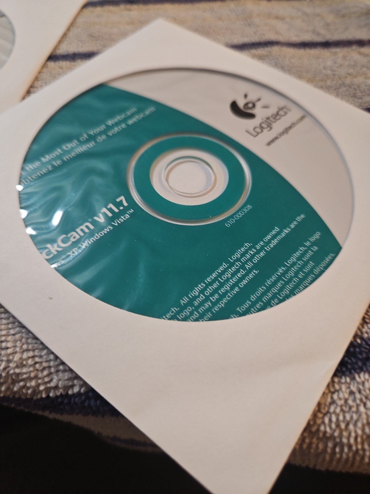 Logitech Quickcam v11.7 CD - Drivers For Windows XP and Vista