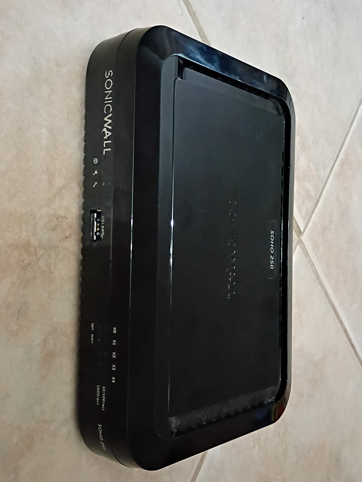 SonicWall Dell Soho APL41-0D6 Firewall Router Appliance