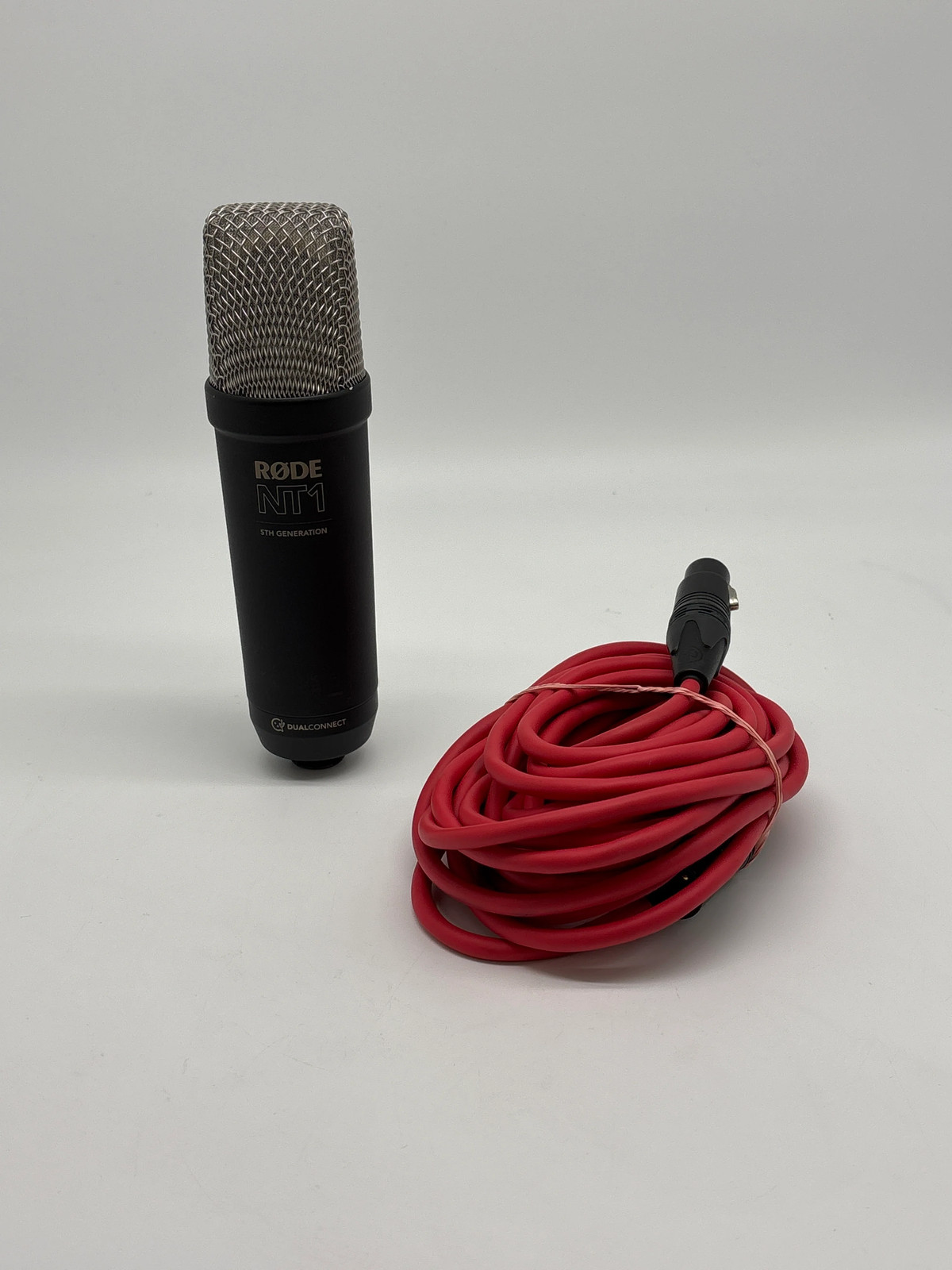 Rode NT1 5th Generation Condenser Microphone XLR USB 32-bit Float Mic Only Black
