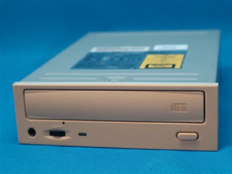 Lite-On I.T. LTN-526S LTN526S CD-ROM Drive
