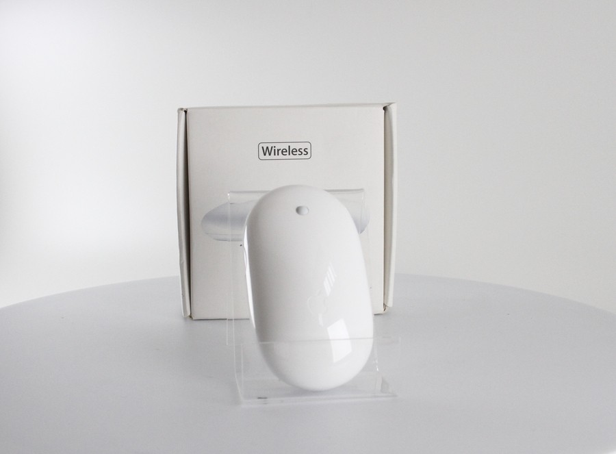 Boxed Apple A1197 4-Button Laser Mighty Mouse - Bluetooth - Wireless (MA272LL/A)