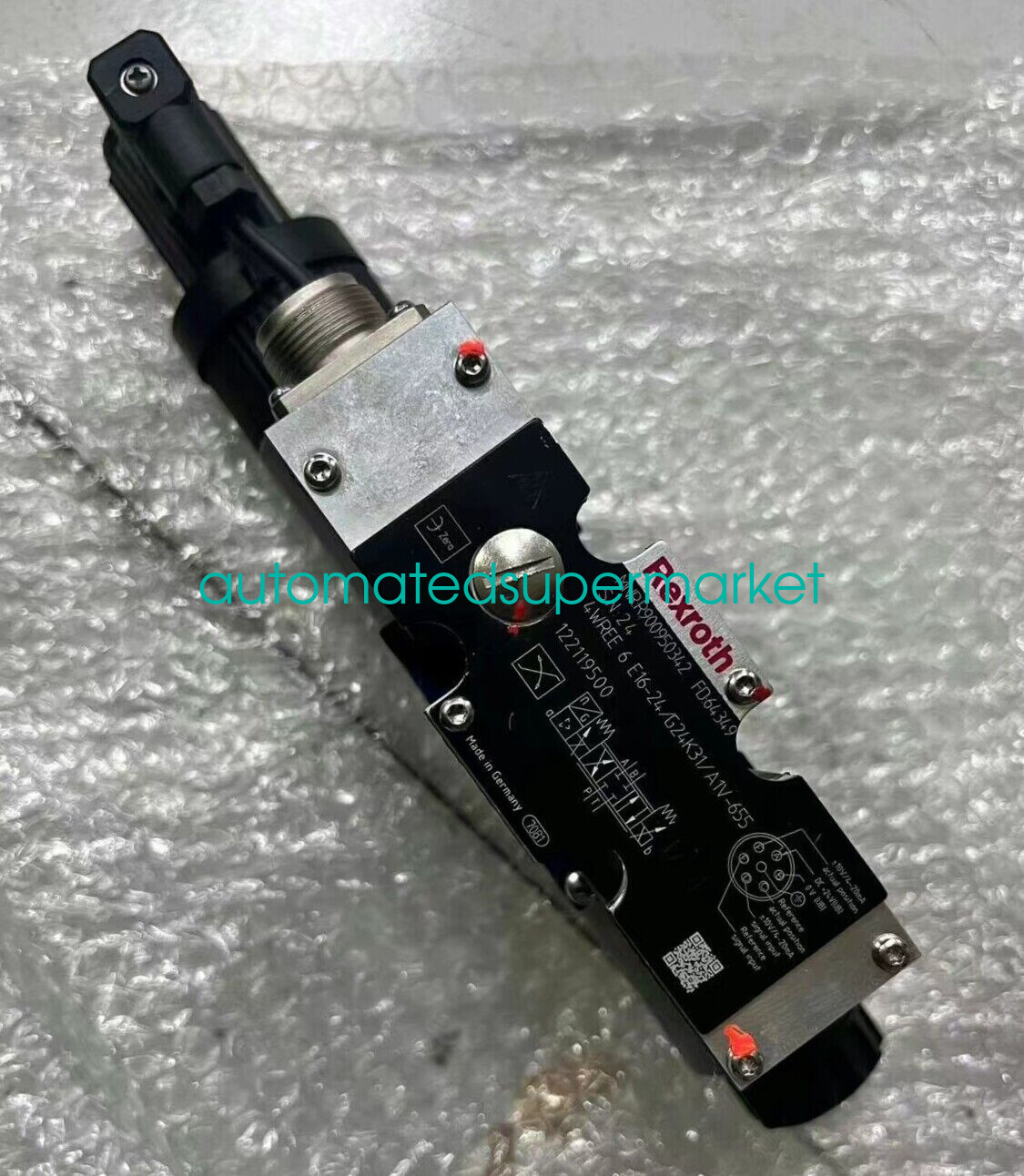 1PC NEW Rexroth VALVE 4WREE6E16-24/G24K31A1V-655 R900950342 Shipping DHL/FedEX