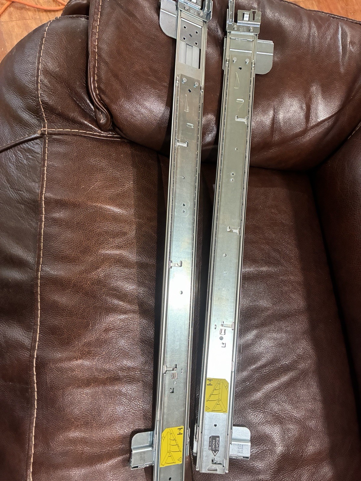 Dell PowerEdge 2U Sliding ReadyRails II Server Rack Rail.
