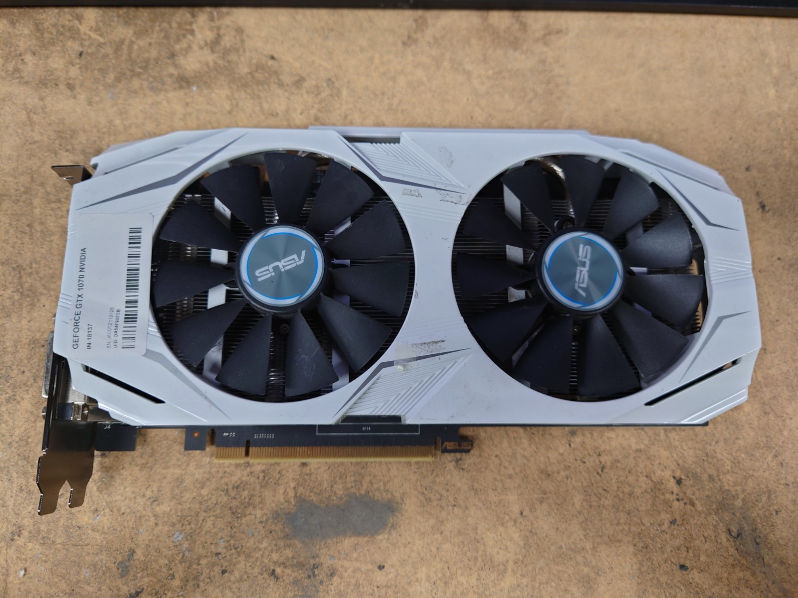 ASUS Dual GeForce GTX 1070 8GB Multi-Monitor DUAL-GTX1070-O8G