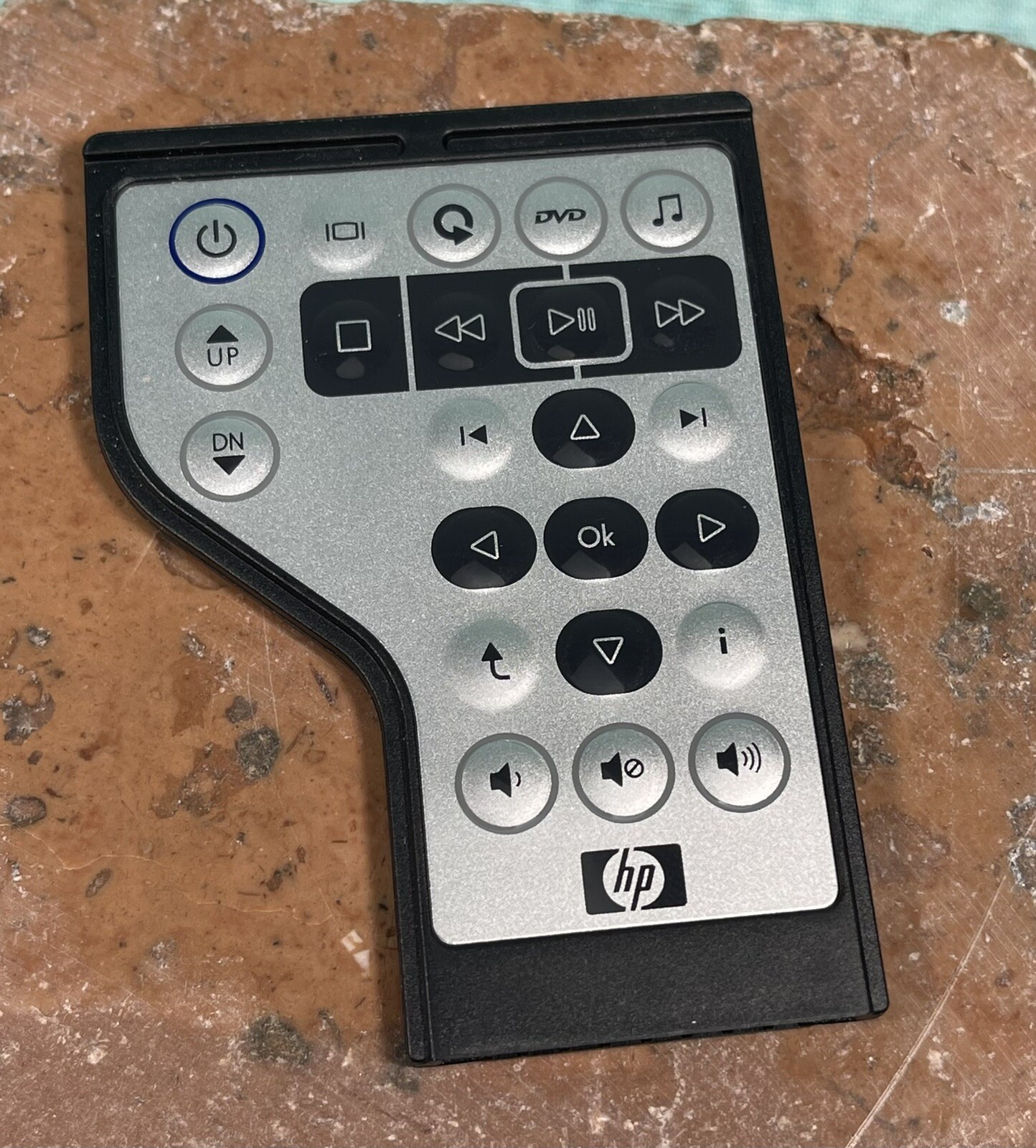 New HP Laptop Remote Control P/N 396975-002 rev B NEW