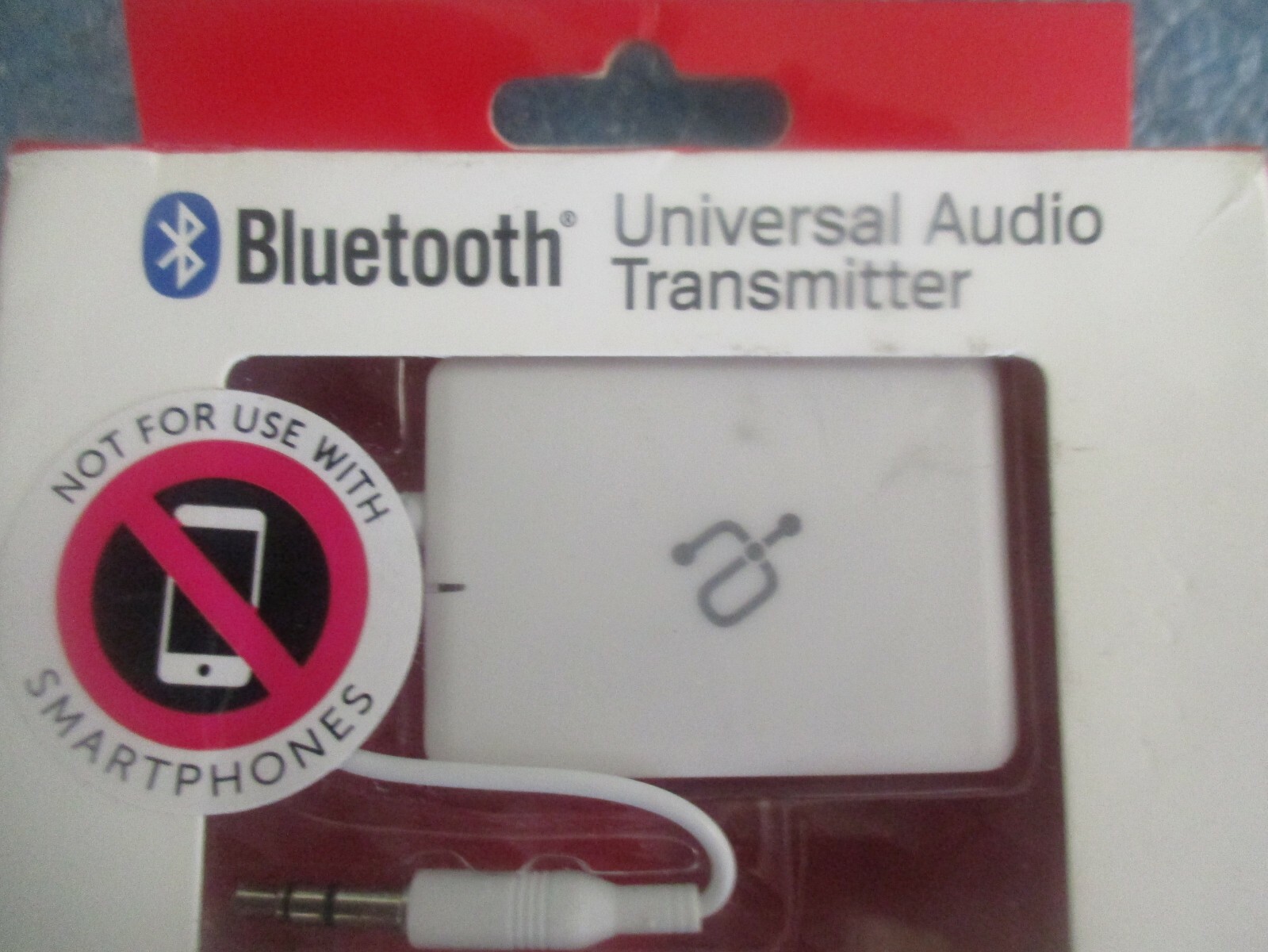 Aluratek Model: ABT01F Universal Bluethooth Audio Transmitter . New Old Stock 