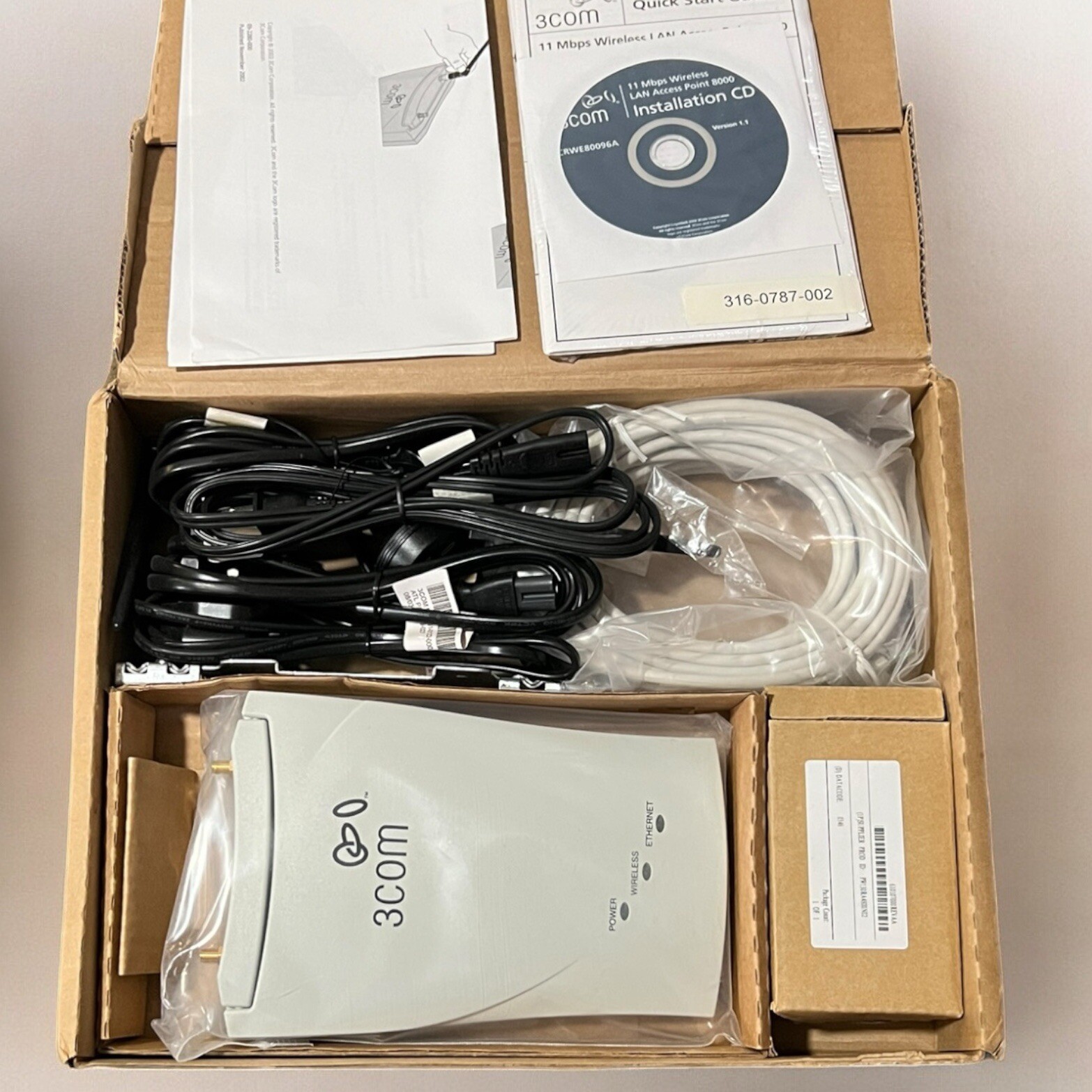 3Com WI-FI Wireless LAN Building-to-Building Bridge  3CRWE91096A