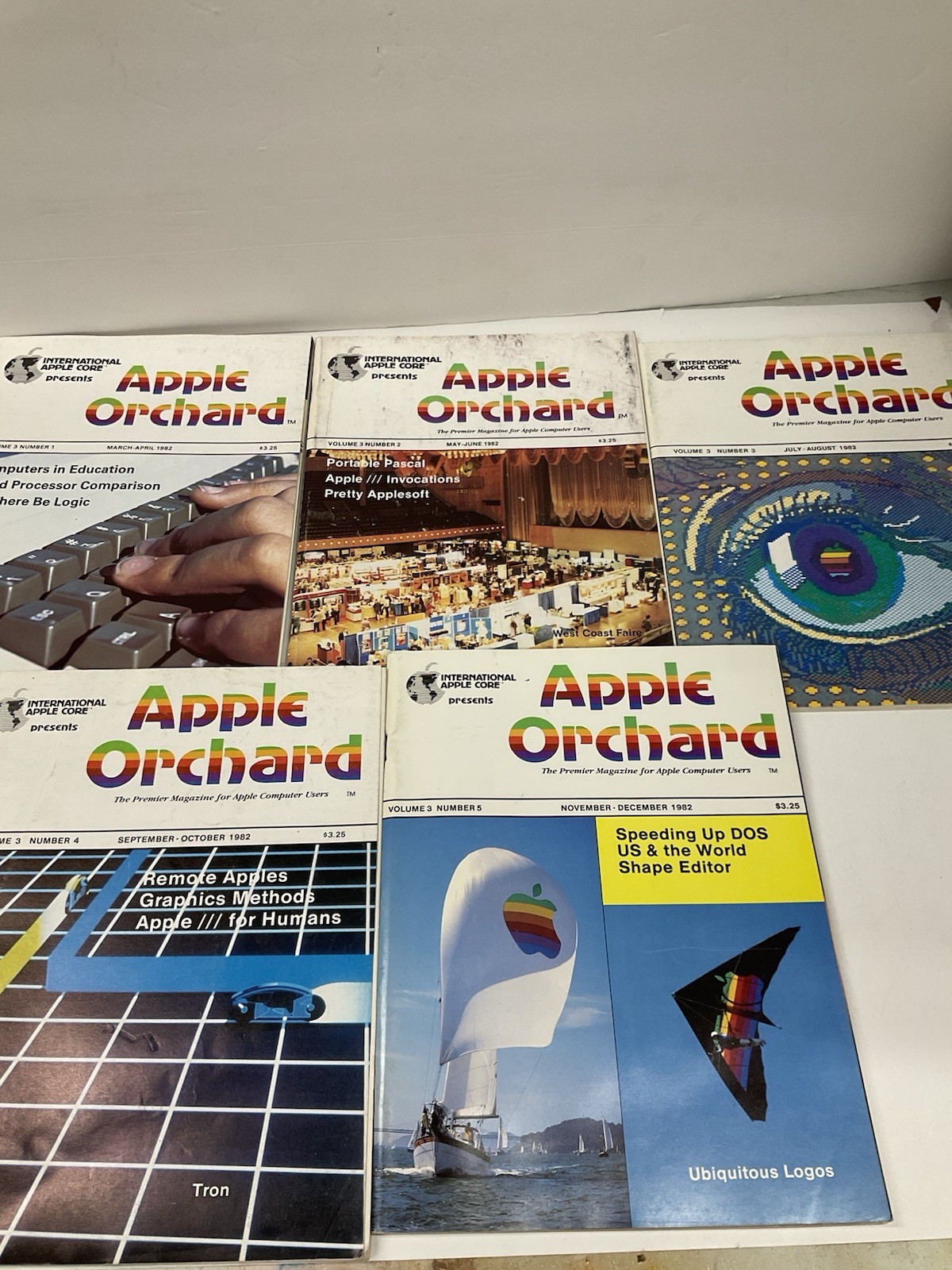 Vintage Apple II Computer Apple Orchard Magazines  Volume 3 1981 / 1982