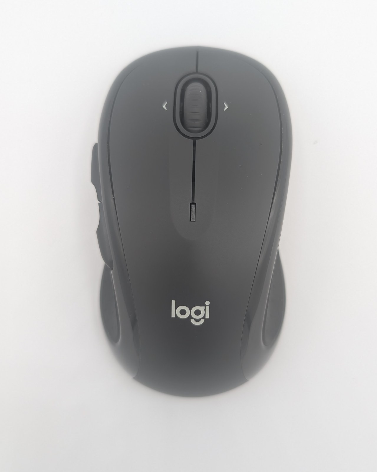 Logitech M510 Comfort Plus Wireless Mouse 910-006030 2.4GHz USB Receiver Black