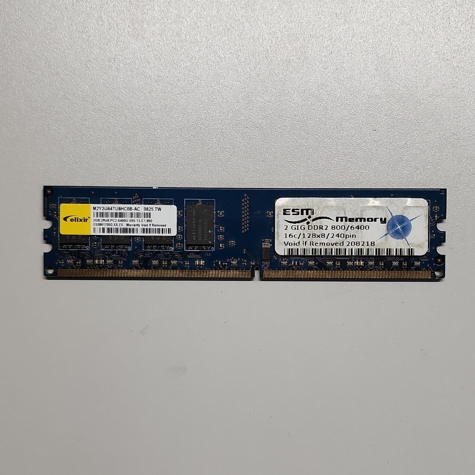 Elixir 2GB DDR2 SDRAM PC2-6400 DIMM 240-Pin RAM 1 Module M2Y2G64TU8HC0BAC