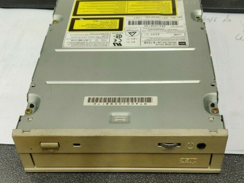 Toshiba XM-6702B X48 INTERNAL IDE ATAPI CD-ROM Drive
