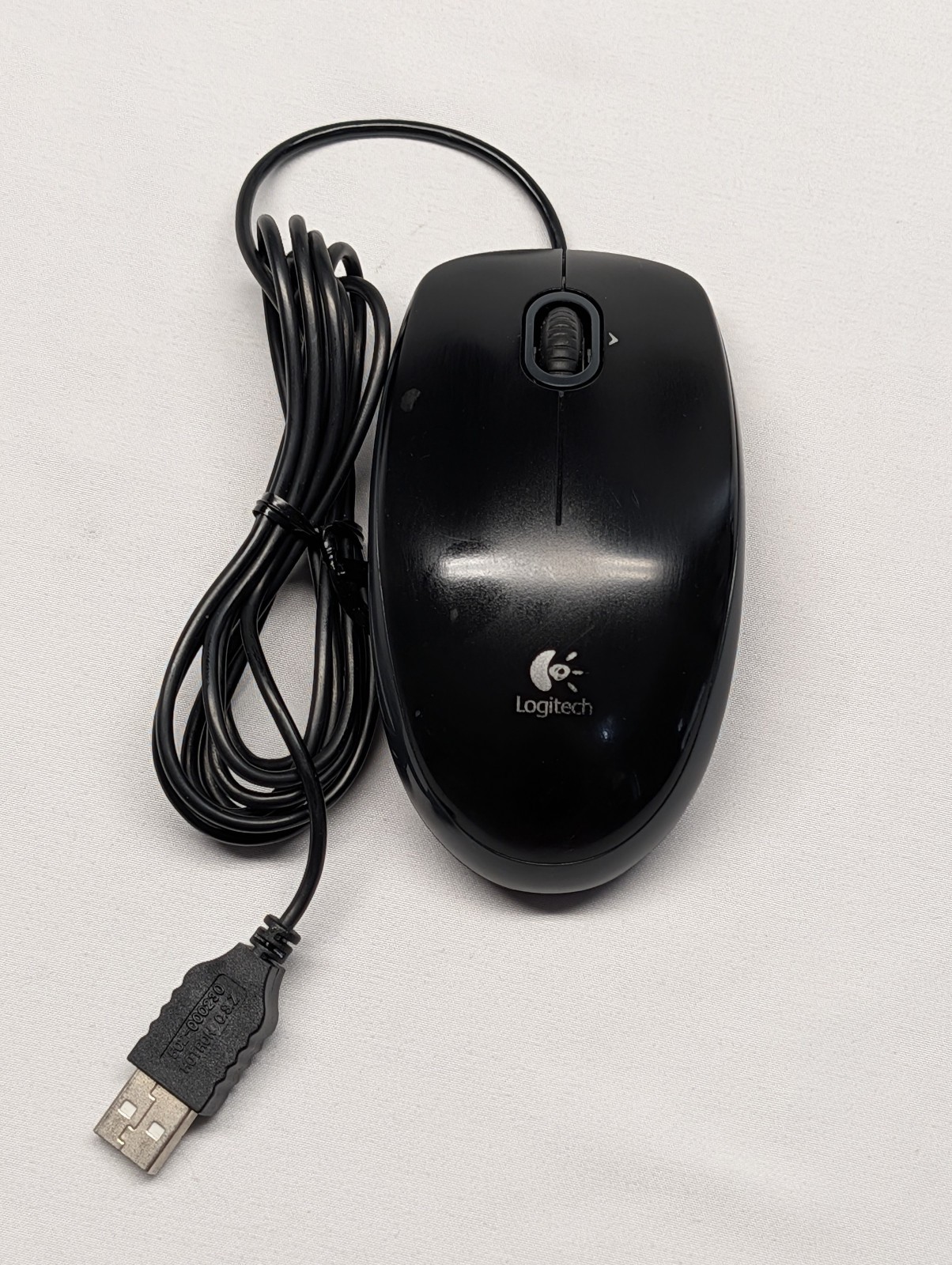 Vintage Logitech M110 Mouse Scroll Wired Optical Black PC USB 530