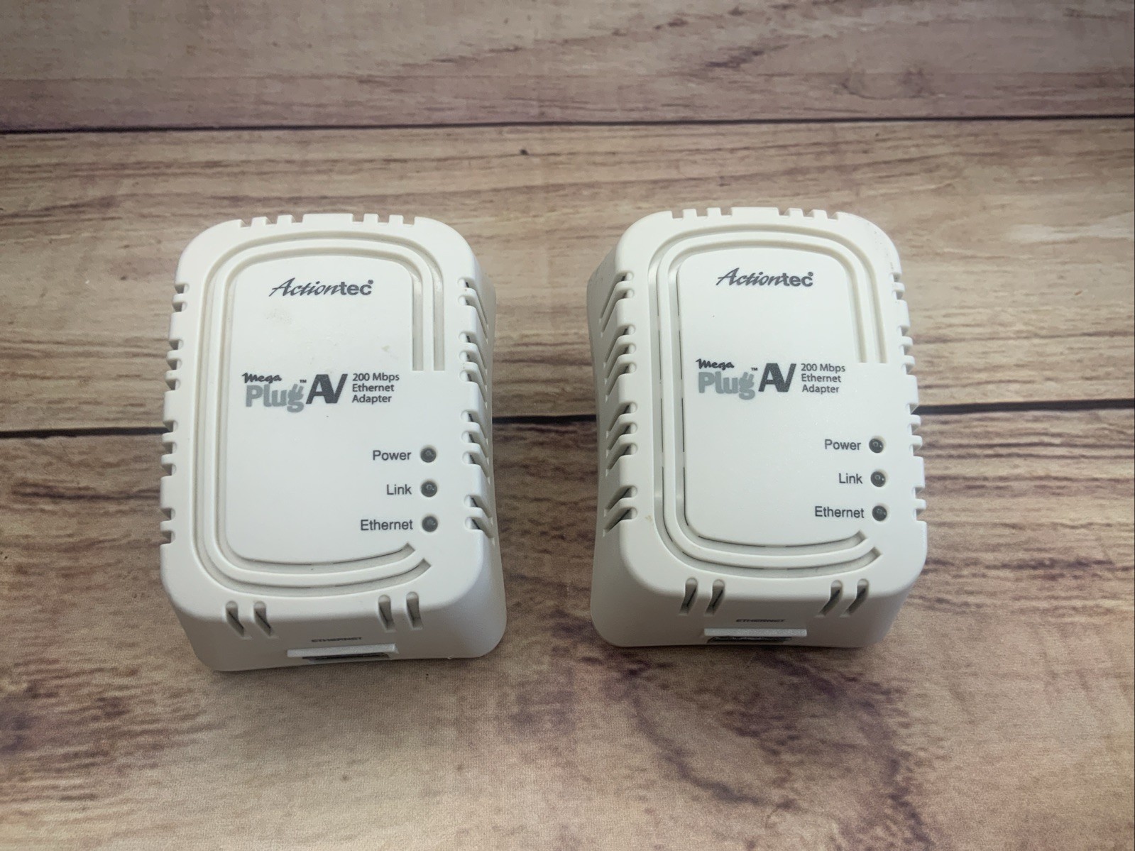 ACTIONTEC Mega Plug AV 200 Mbps Ethernet Adapters (Qty = 2)
