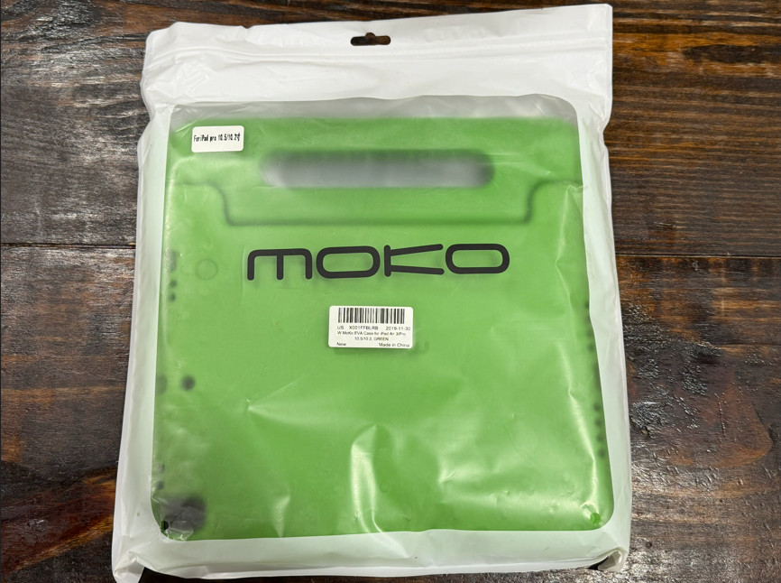 MoKo iPad 10.2 10.5 Kids Case Green Shockproof EVA Handle Stand 7th 8th 9th Gen