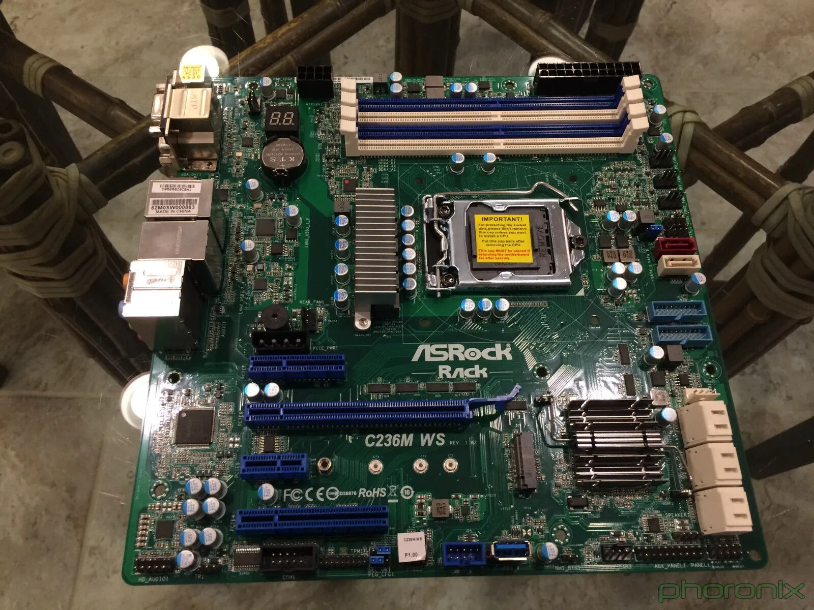 Asrock C236M WS Rack C236 WS Workstation Server Motherboard 1151 Intel C236 DDR4