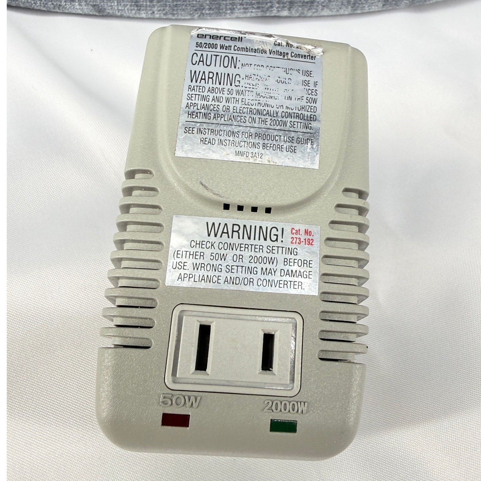 Enercell 50W 2000W Combination Voltage Converter 220V to 110V Cat 273-192