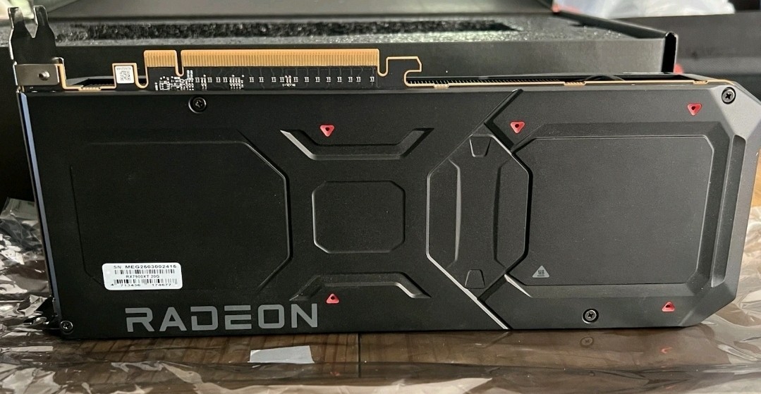 PowerColor AMD Radeon RX 7900 XT 20GB GDDR6 FreeSync DP HDMI USB-C