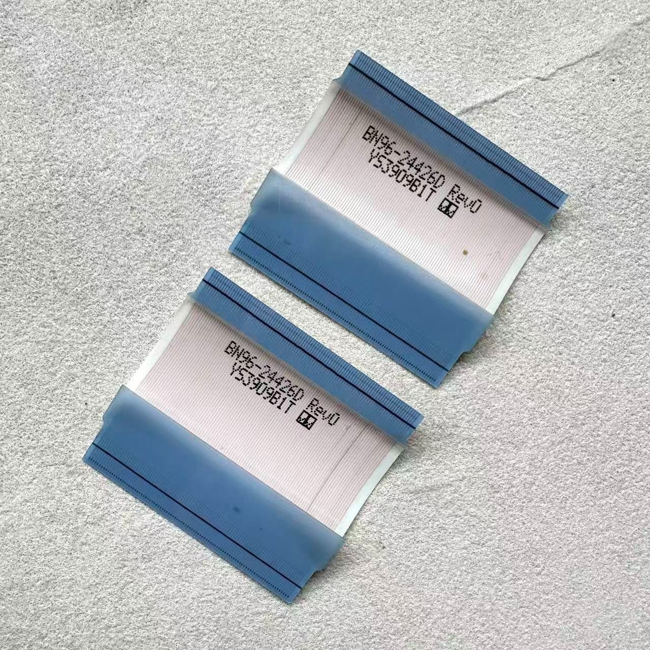 Samsung UA65F8000AJ T-con Ribbon Cable BN96-24426D