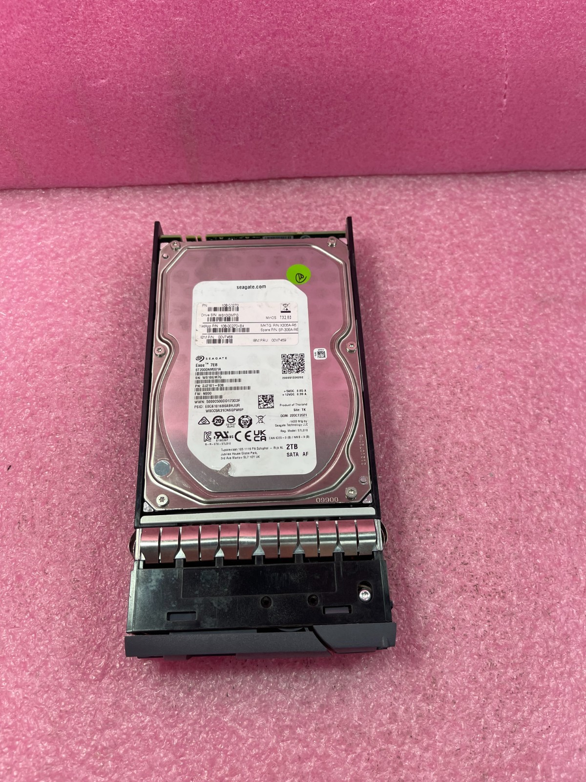 Strong-IT Netapp X306A-R5 2TB SATA 6G 7.2K LFF HDD 108-0027 SP-306A-R5