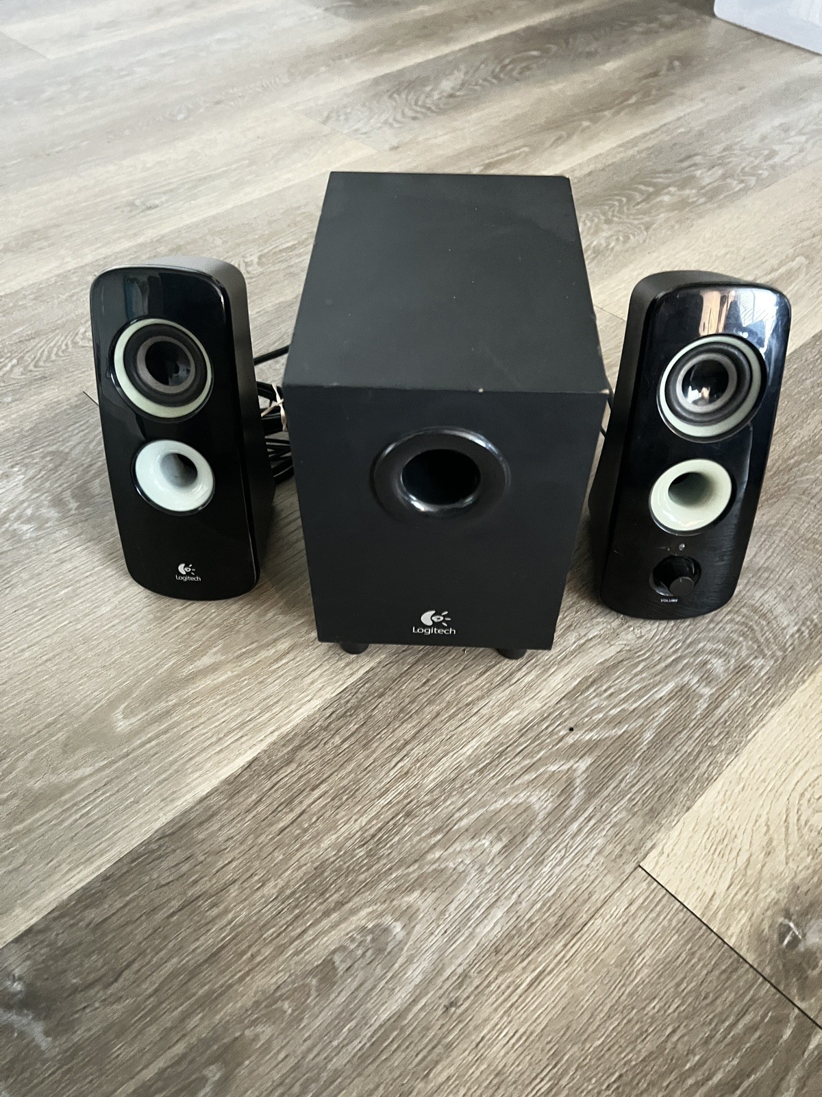 Logitech Z323 Speaker System Tested Working 