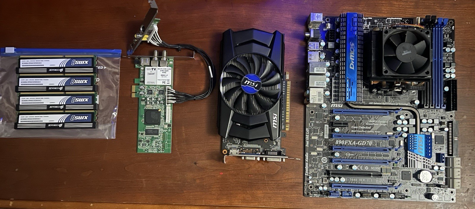 MSI 890FXA-GD70 MS-7640 ATX AM3 AMD Phenom II 3.40GHz CPU + Cooler