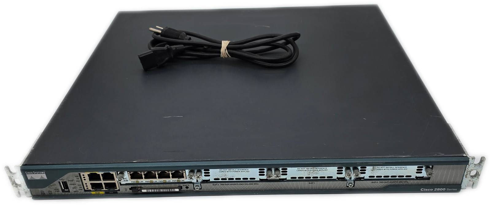 Cisco 2801 Integrated Services Router Rackmount Ethernet Serial