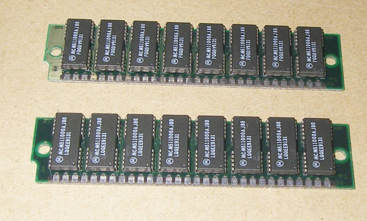 MOTOROLA MCM81000S 1MB 30-Pin Pair Set Works Tested From Japan TB00