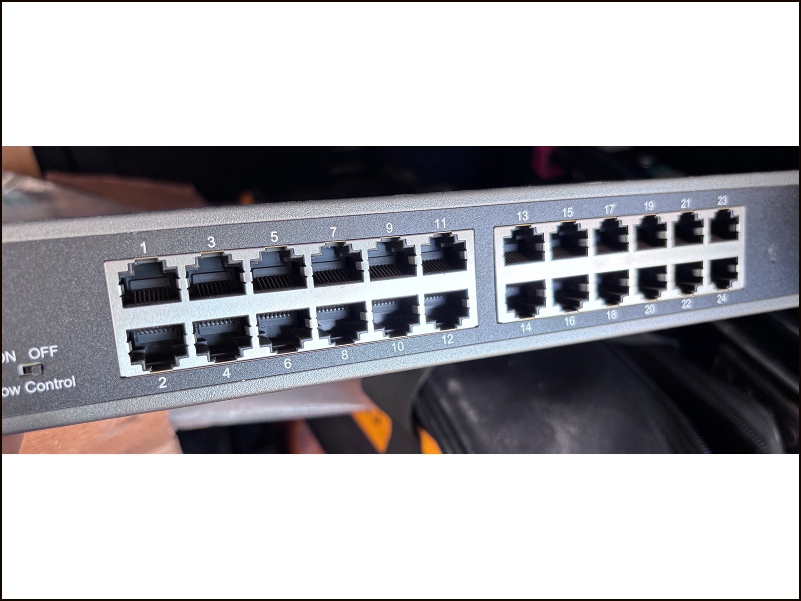 LevelOne FSW-2450 24-Port Fast Ethernet Unmanaged Switch – 19" Rackmount