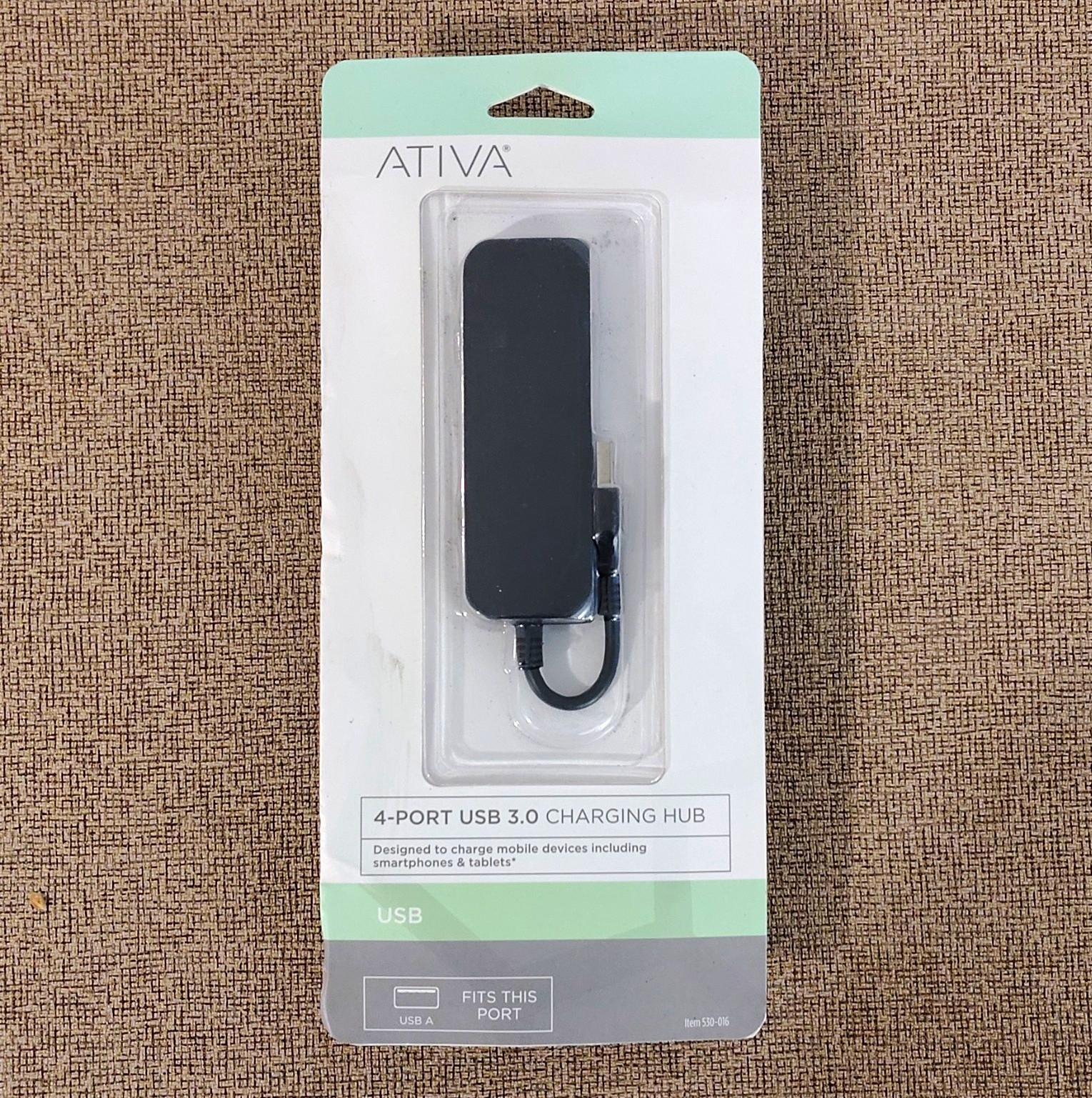 Ativa 4-Port USB 3.0 Powered Portable Hub/Splitter Box, Black 530-016