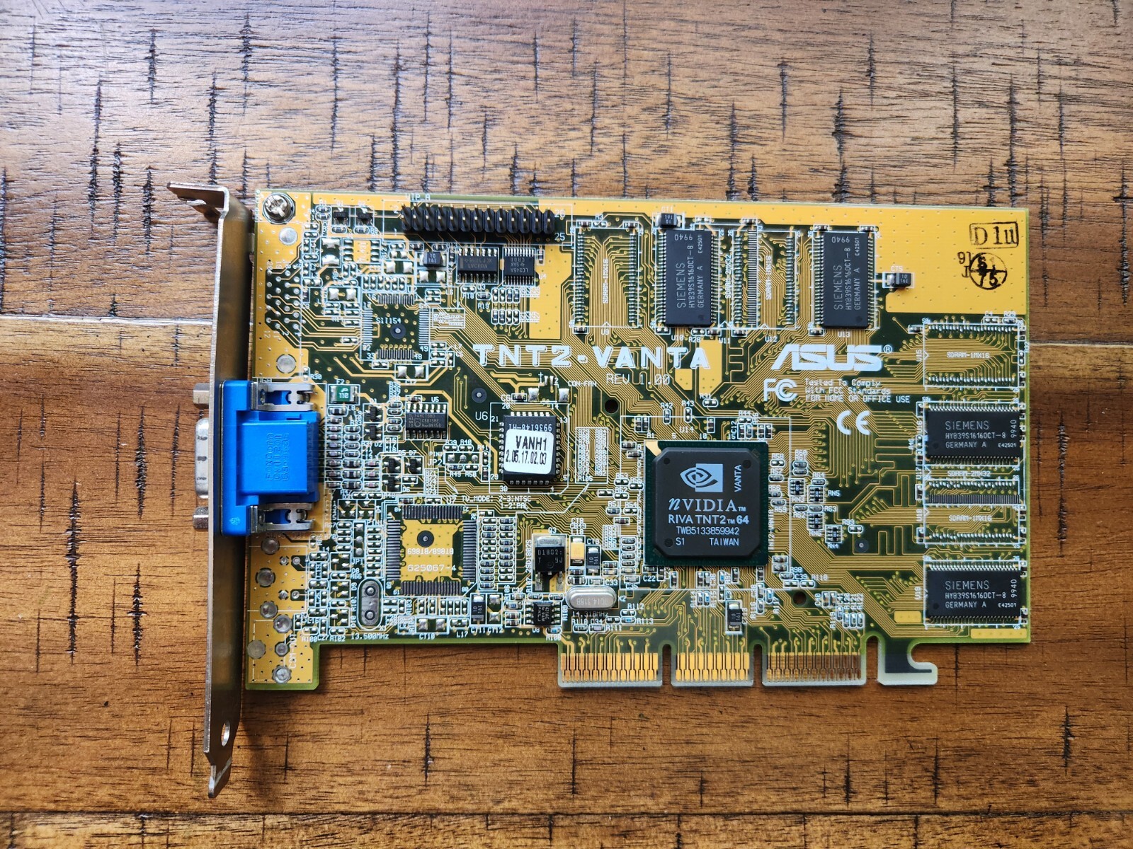 ASUS TNT2-VANTA - 8MB Graphics AGP Card -NVidia RIVA TNT2 -  P/N # 5184-3942