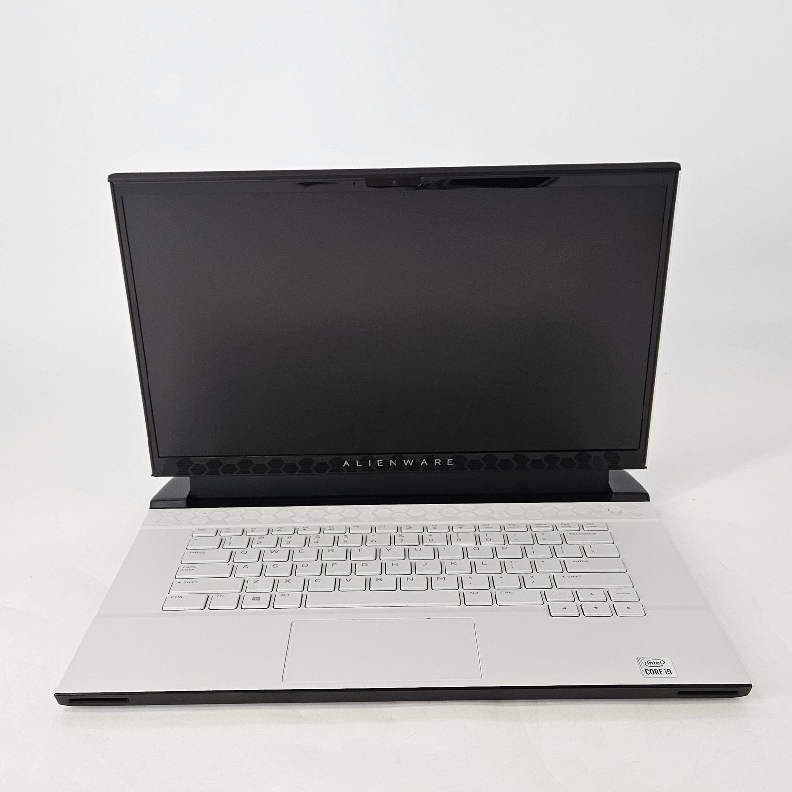 Dell Alienware m15 R4 300Hz FHD i9-10980HK 2.40GHz 32GB 1TB RTX 3070 BAD KEYS